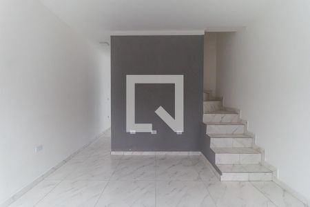 Sala de casa para alugar com 2 quartos, 85m² em Jardim Aeroporto Ii, Mogi das Cruzes