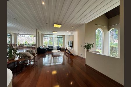 Sala de casa à venda com 4 quartos, 700m² em Alphaville Residencial Dois, Barueri