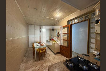 Casa à venda com 4 quartos, 370m² em Vila Mussoline, São Bernardo do Campo