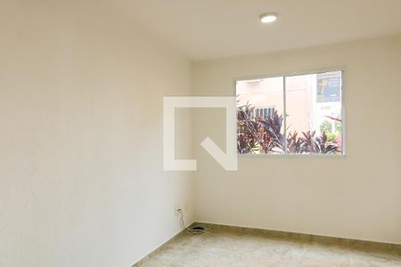 Sala de apartamento para alugar com 2 quartos, 45m² em Del Castilho, Rio de Janeiro