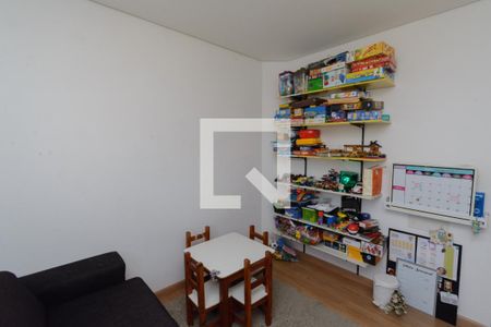 Quarto de apartamento à venda com 3 quartos, 160m² em Inconfidentes, Contagem