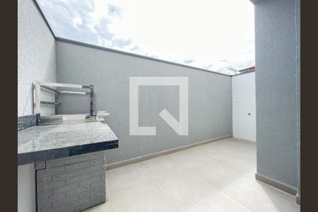 Varanda de casa de condomínio à venda com 2 quartos, 68m² em Vila Osasco, Osasco
