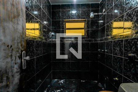 Banheiro de casa para alugar com 1 quarto, 60m² em Jardim Aricanduva, São Paulo