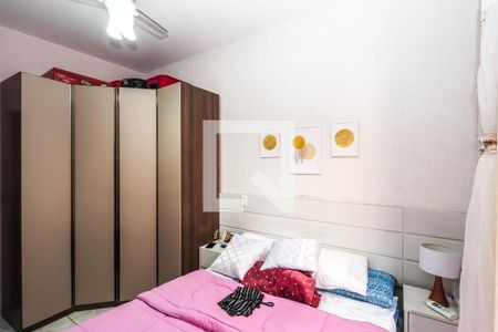 Suíte de casa à venda com 3 quartos, 190m² em Jardim Vergueiro, São Paulo