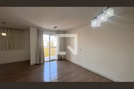 Sala de apartamento à venda com 3 quartos, 77m² em Vila Satúrnia, Campinas