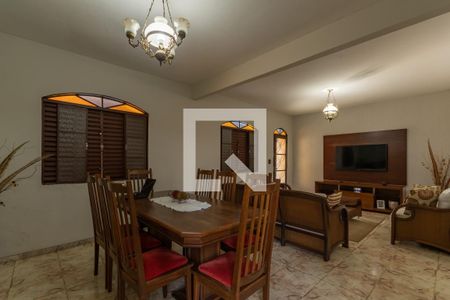 Sala de casa para alugar com 3 quartos, 360m² em Etelvina Carneiro, Belo Horizonte