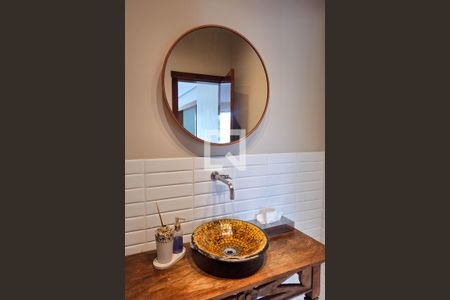 Lavabo de casa de condomínio para alugar com 4 quartos, 531m² em Itaipu, Niterói