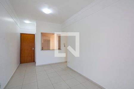 Sala de apartamento para alugar com 3 quartos, 85m² em Saraiva, Uberlândia