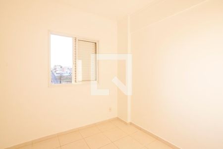 Quarto 1 de apartamento para alugar com 3 quartos, 85m² em Saraiva, Uberlândia