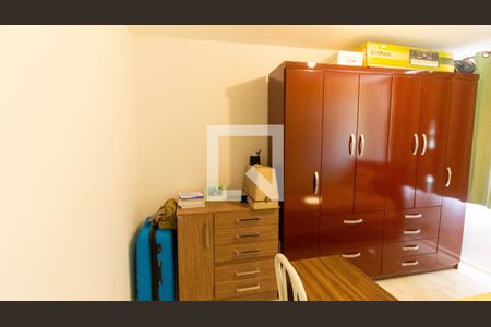 Quarto 1 de casa de condomínio à venda com 2 quartos, 66m² em Maria Paula, Niterói