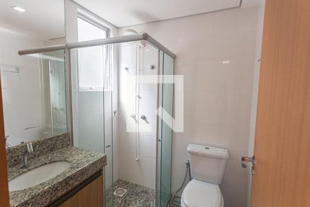 Banheiro da Suíte de apartamento à venda com 1 quarto, 32m² em Funcionários, Belo Horizonte