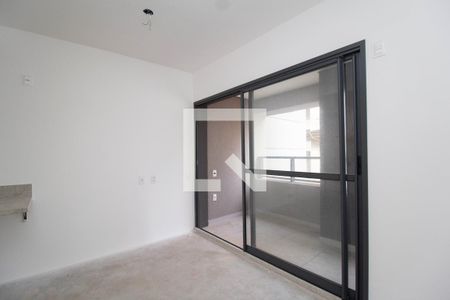 Sala/Quarto de apartamento à venda com 1 quarto, 27m² em Vila Primavera, São Paulo