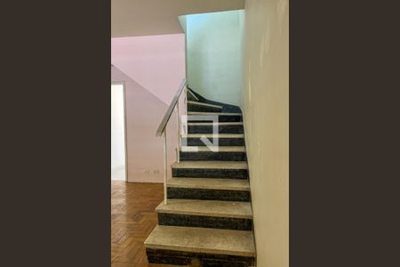 Escada de casa à venda com 2 quartos, 135m² em Limão, São Paulo