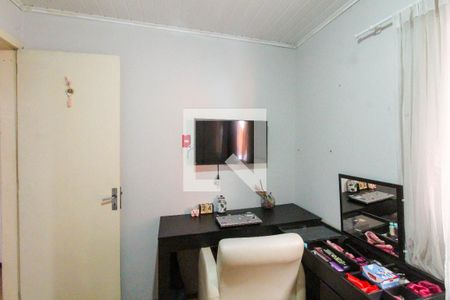 Quarto 2 de casa à venda com 4 quartos, 120m² em Guajuviras, Canoas