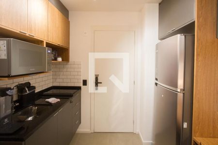 Cozinha de kitnet/studio para alugar com 1 quarto, 22m² em Campo Belo, São Paulo