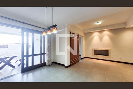 Sala de casa de condomínio à venda com 3 quartos, 404m² em Parque dos Jacarandás, Campinas