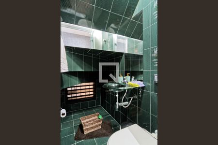 Lavabo de casa à venda com 3 quartos, 150m² em Vila Marina, São Paulo