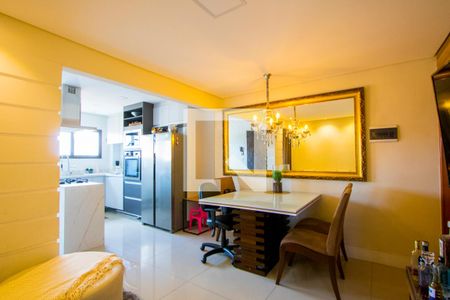 Sala de apartamento à venda com 2 quartos, 75m² em Jardim Stella, Santo André
