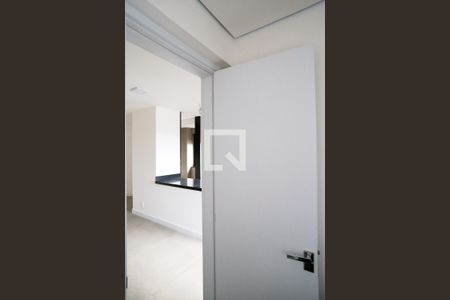 Lavabo de apartamento para alugar com 2 quartos, 87m² em Lourdes, Belo Horizonte