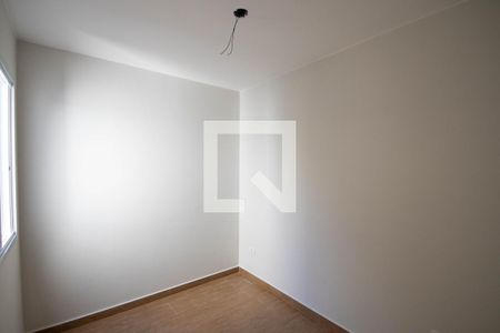 Suíte 1 de casa de condomínio à venda com 2 quartos, 52m² em Vila Constança, São Paulo