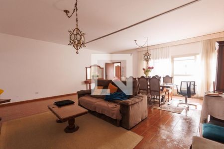 Sala de casa para alugar com 5 quartos, 320m² em Independência, Taubaté