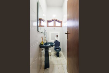 Lavabo de casa para alugar com 5 quartos, 320m² em Independência, Taubaté