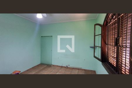 Suíte 1 de casa à venda com 5 quartos, 450m² em Jardim Sao Caetano, São Caetano do Sul