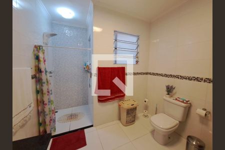 Banheiro da Suíte 1 de casa para alugar com 5 quartos, 217m² em Jaguaribe, Osasco
