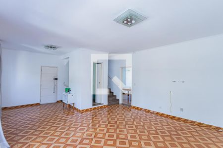 Sala de casa para alugar com 4 quartos, 500m² em São Domingos, São Paulo