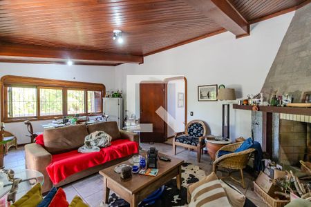Sala 1 de casa para alugar com 3 quartos, 230m² em Serraria, Porto Alegre