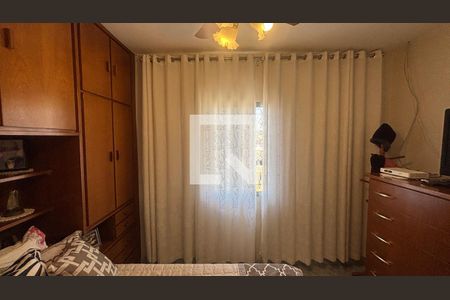 Quarto 1 de casa à venda com 3 quartos, 250m² em Parque João Ramalho, Santo André