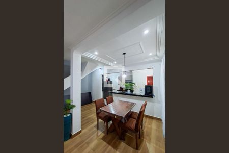 Sala de casa para alugar com 3 quartos, 200m² em Quietude, Praia Grande