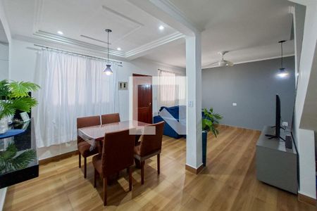 Sala de casa para alugar com 3 quartos, 200m² em Quietude, Praia Grande
