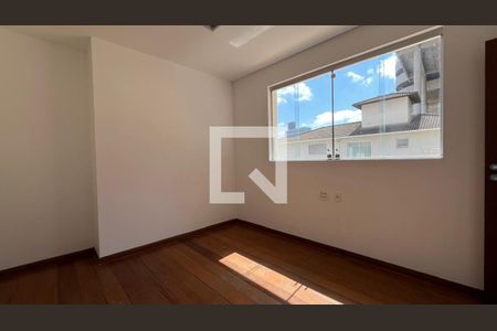 Quarto 1 de casa para alugar com 5 quartos, 539m² em Santa Lúcia, Belo Horizonte