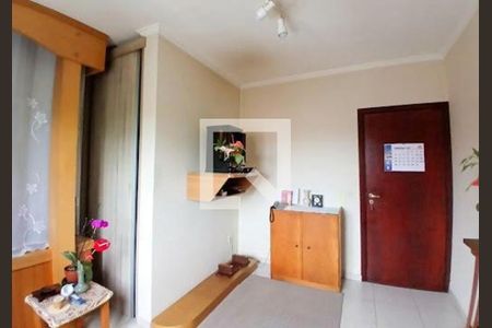 Foto 03 de casa à venda com 3 quartos, 160m² em Vila Fachini, São Paulo