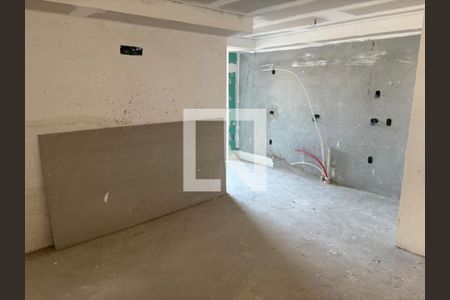 Foto 30 de casa à venda com 3 quartos, 250m² em Vila Gumercindo, São Paulo
