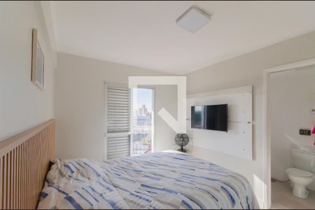 Suíte de apartamento para alugar com 2 quartos, 75m² em Vila Monumento, São Paulo