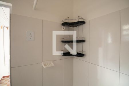 Banheiro Social de casa para alugar com 1 quarto, 70m² em Vila Medeiros, São Paulo