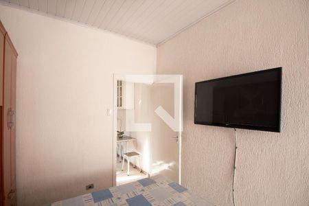 Quarto de casa para alugar com 1 quarto, 70m² em Vila Medeiros, São Paulo