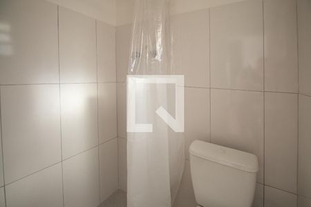 Banheiro Social de casa para alugar com 1 quarto, 70m² em Vila Medeiros, São Paulo