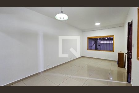 Sala de casa à venda com 3 quartos, 130m² em Jardim Luanda, São Paulo