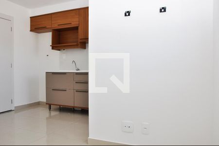 Sala de apartamento para alugar com 2 quartos, 38m² em Vila Marina, São Paulo