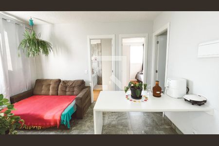 Sala de apartamento à venda com 2 quartos, 38m² em Vila Santa Maria, São Paulo