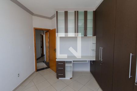 Quarto 2 de apartamento à venda com 3 quartos, 185m² em Tirol, Contagem