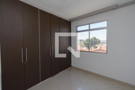 Quarto 2 de apartamento à venda com 3 quartos, 185m² em Tirol, Contagem