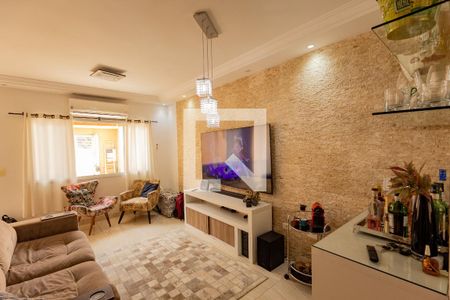 Sala de casa à venda com 3 quartos, 86m² em Vila Isa, São Paulo