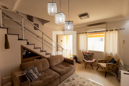 Sala de casa à venda com 3 quartos, 86m² em Vila Isa, São Paulo