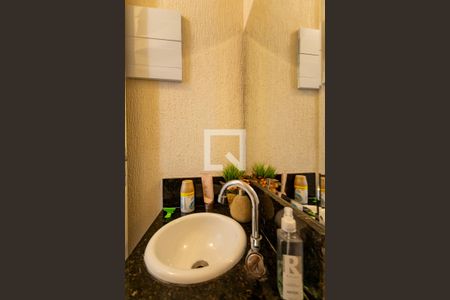 Lavabo de casa à venda com 3 quartos, 86m² em Vila Isa, São Paulo