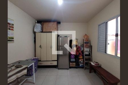 Casa para alugar com 3 quartos, 180m² em Vila Virginia, São Paulo