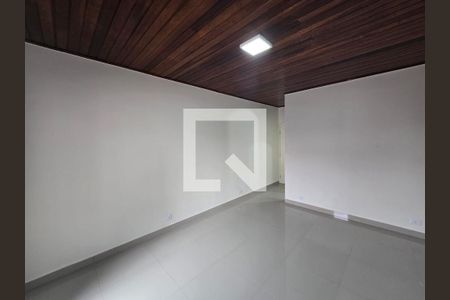 Suíte de casa para alugar com 3 quartos, 160m² em Parque Santo Antonio, Guarulhos